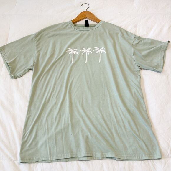 SHEIN Palm Tree Graphic Oversized T-Shirt Green Women’s Size Small - Picture 2 of 5